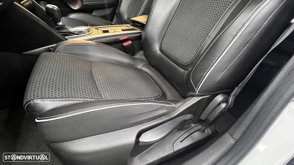 Renault Mégane Sport Tourer 1.5 dCi Bose Edition EDC - 40
