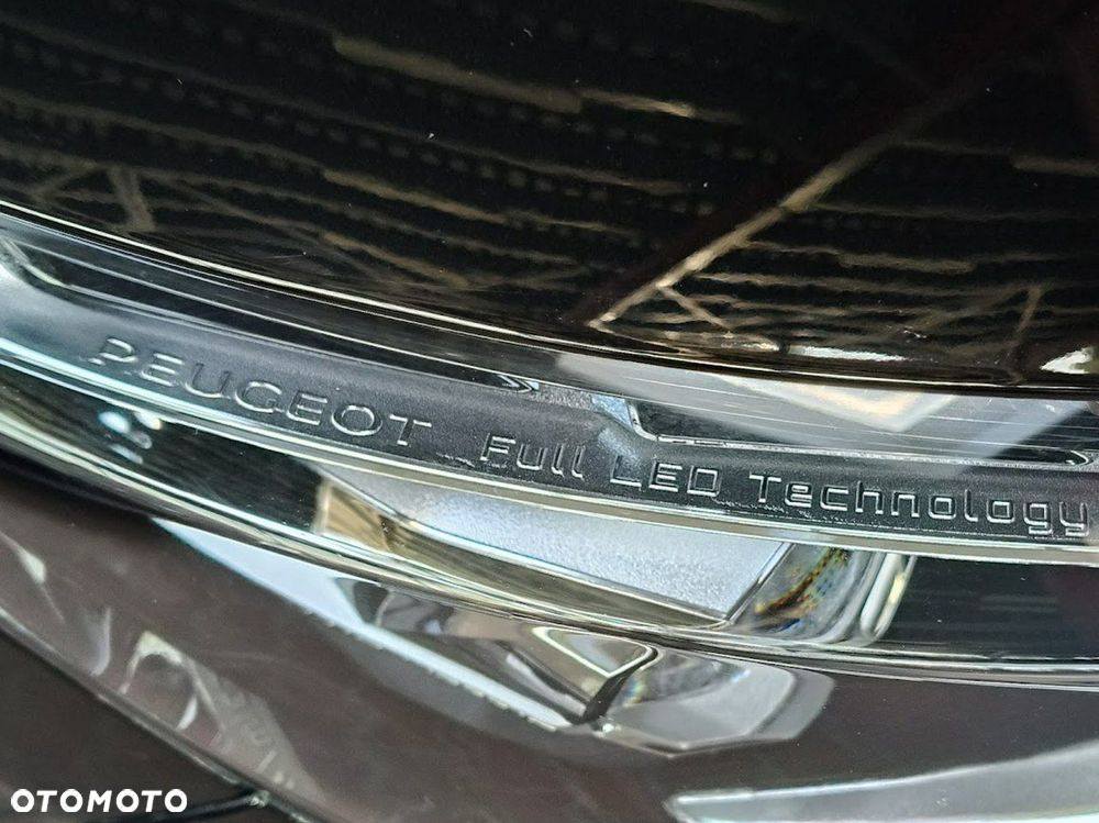 Peugeot 3008 BlueHDi 180 Stop & Start EAT8 GT - 8