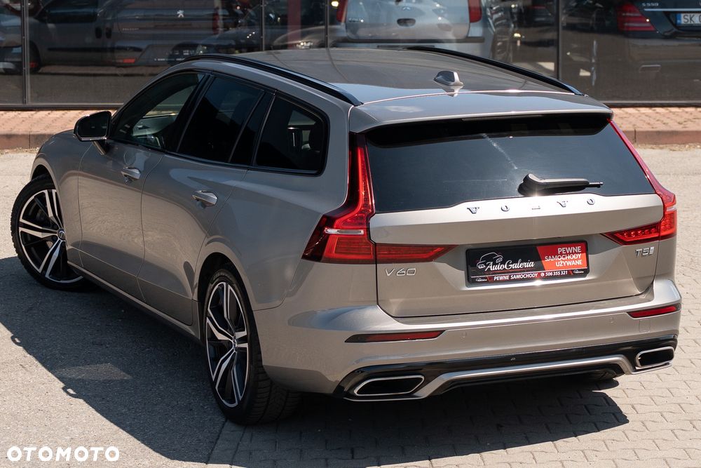 Volvo V60 T5 Geartronic R-Design - 11