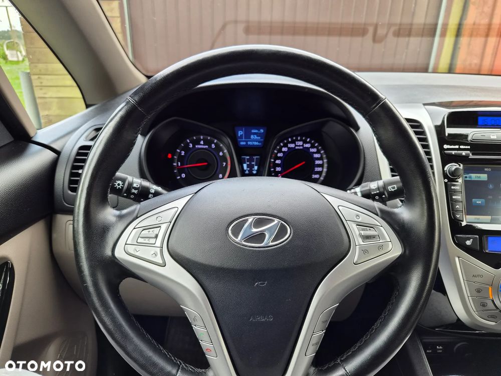 Hyundai ix20 1.6 Premium - 17