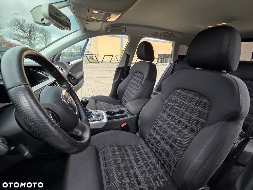 Audi A4 Avant 1.8 TFSI quattro Ambiente - 37