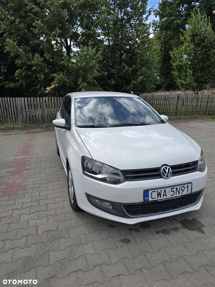 Volkswagen Polo - 2