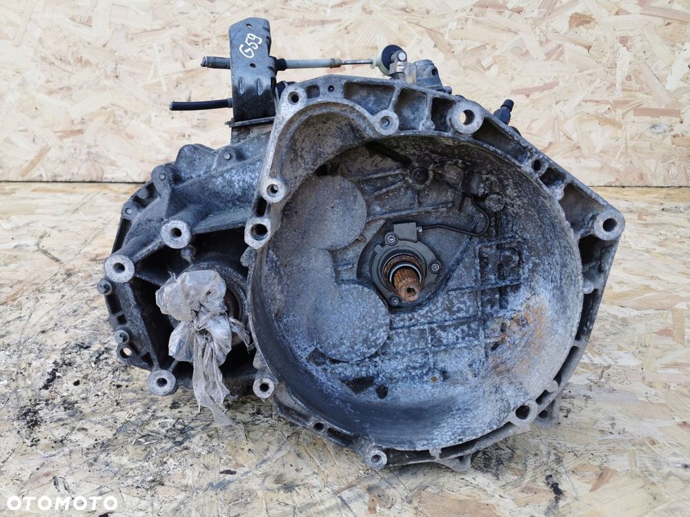 saab 93 skrzynia biegów f40 1.9 diesel 150km manualna 6-biegowa 2006 - 1