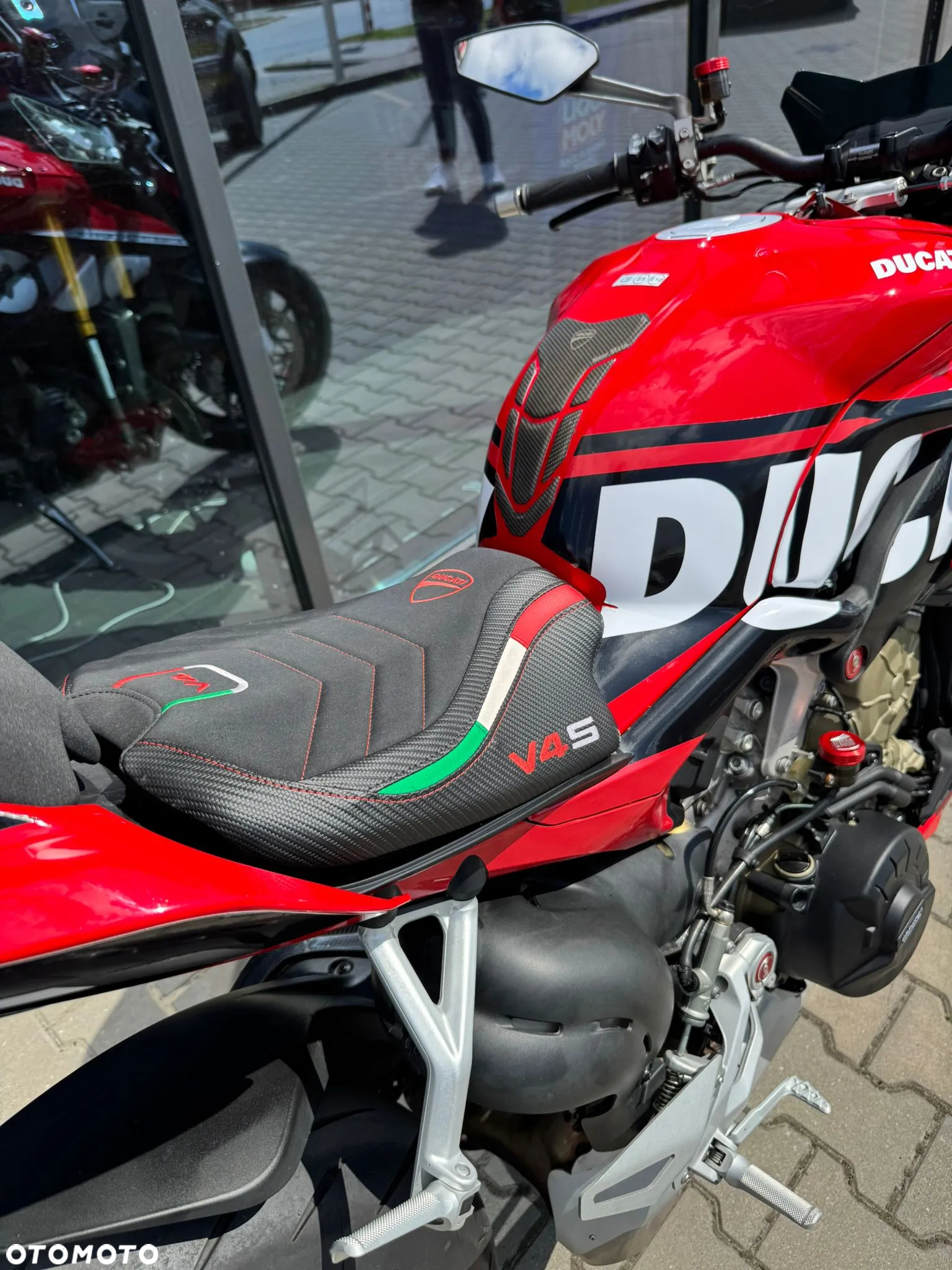 Ducati Streetfighter V4 - 12