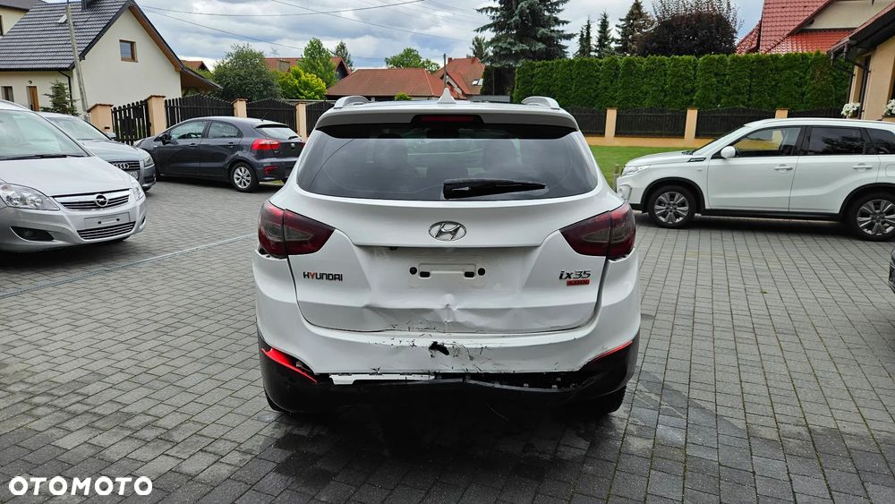 Hyundai ix35 1.7 CRDi 2WD blue Finale Gold - 5