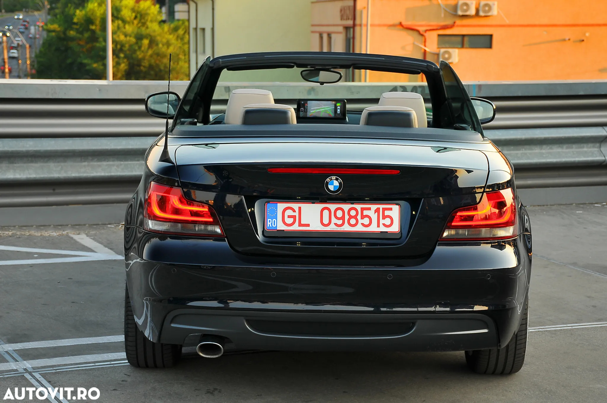 BMW Seria 1 120d - 11