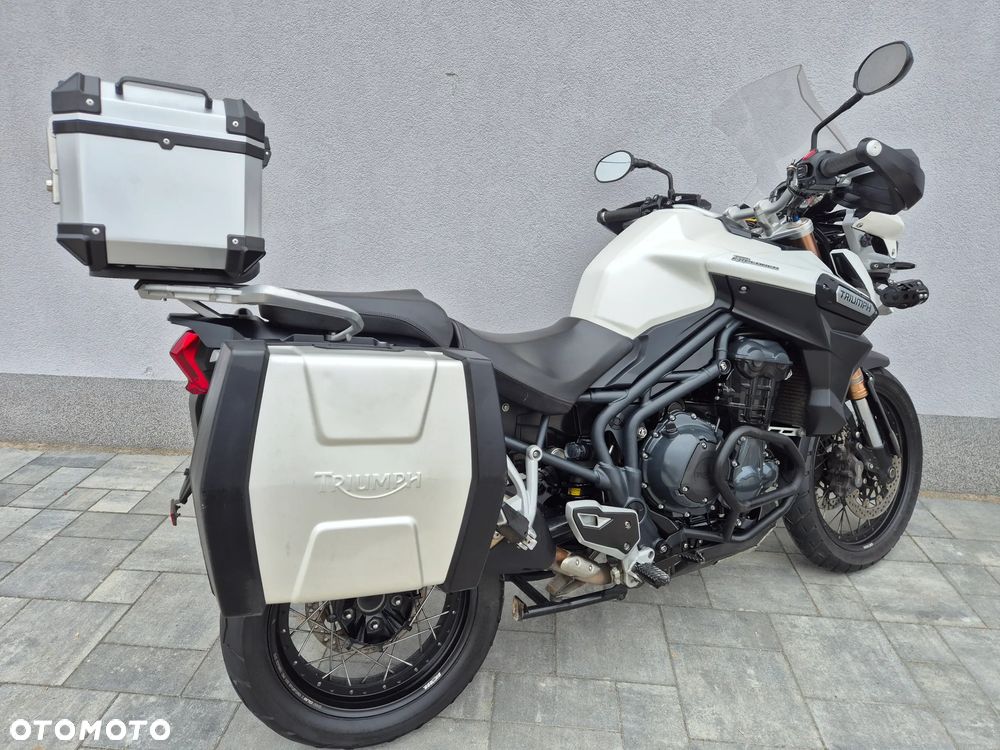 Triumph Tiger - 12