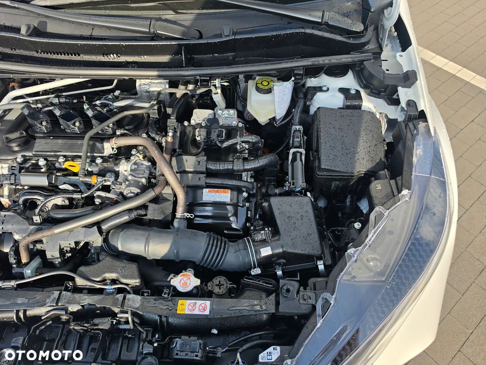 Toyota Yaris Hybrid 1.5 Premiere Edition - 28