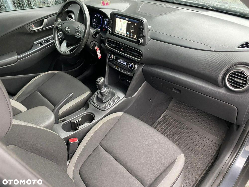 Hyundai Kona - 15