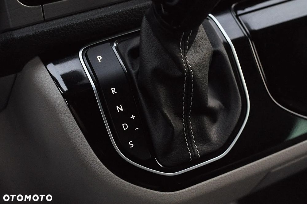 Volkswagen California - 36