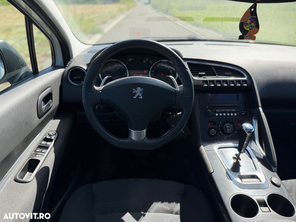 Peugeot 3008 e-HDi 115 ETG6 Stop&Start Allure - 11