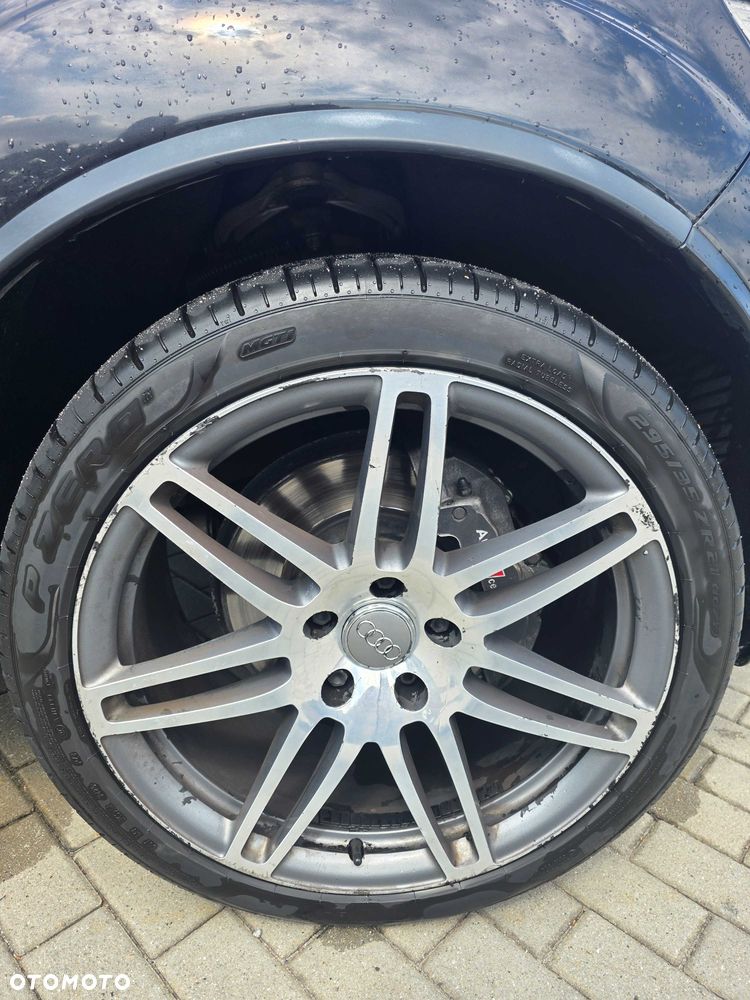 Audi Q7 - 7