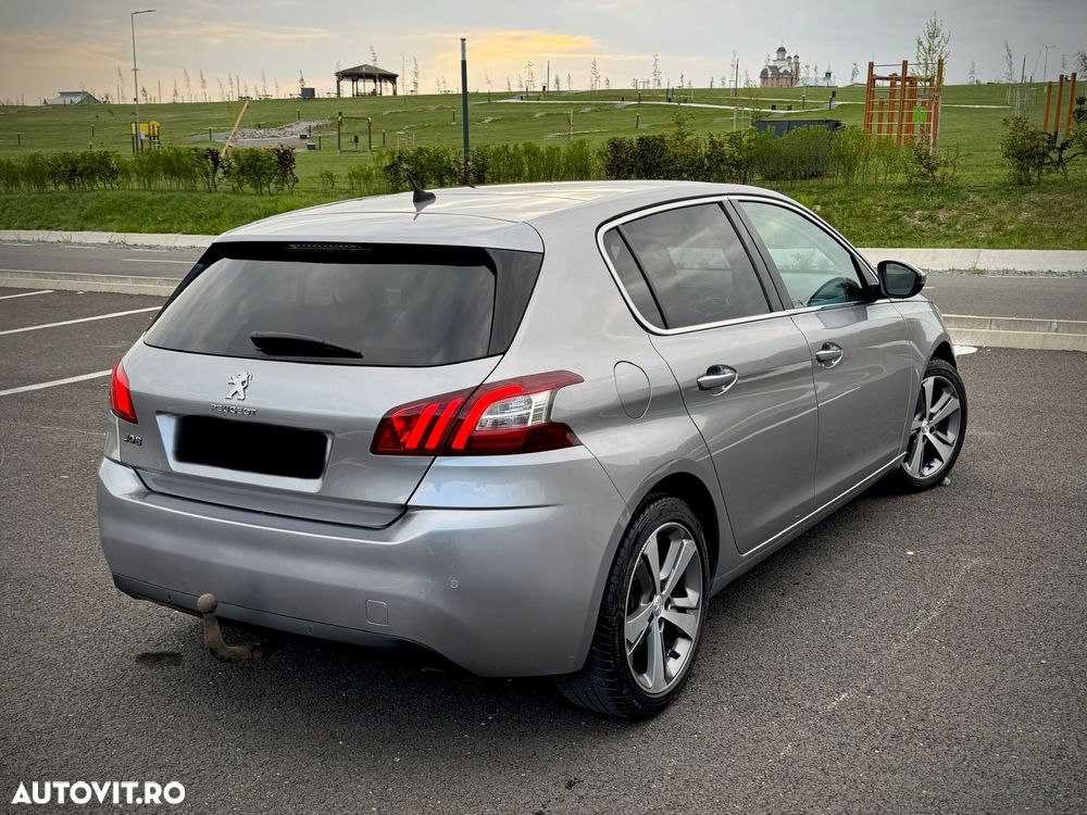 Peugeot 308 - 4