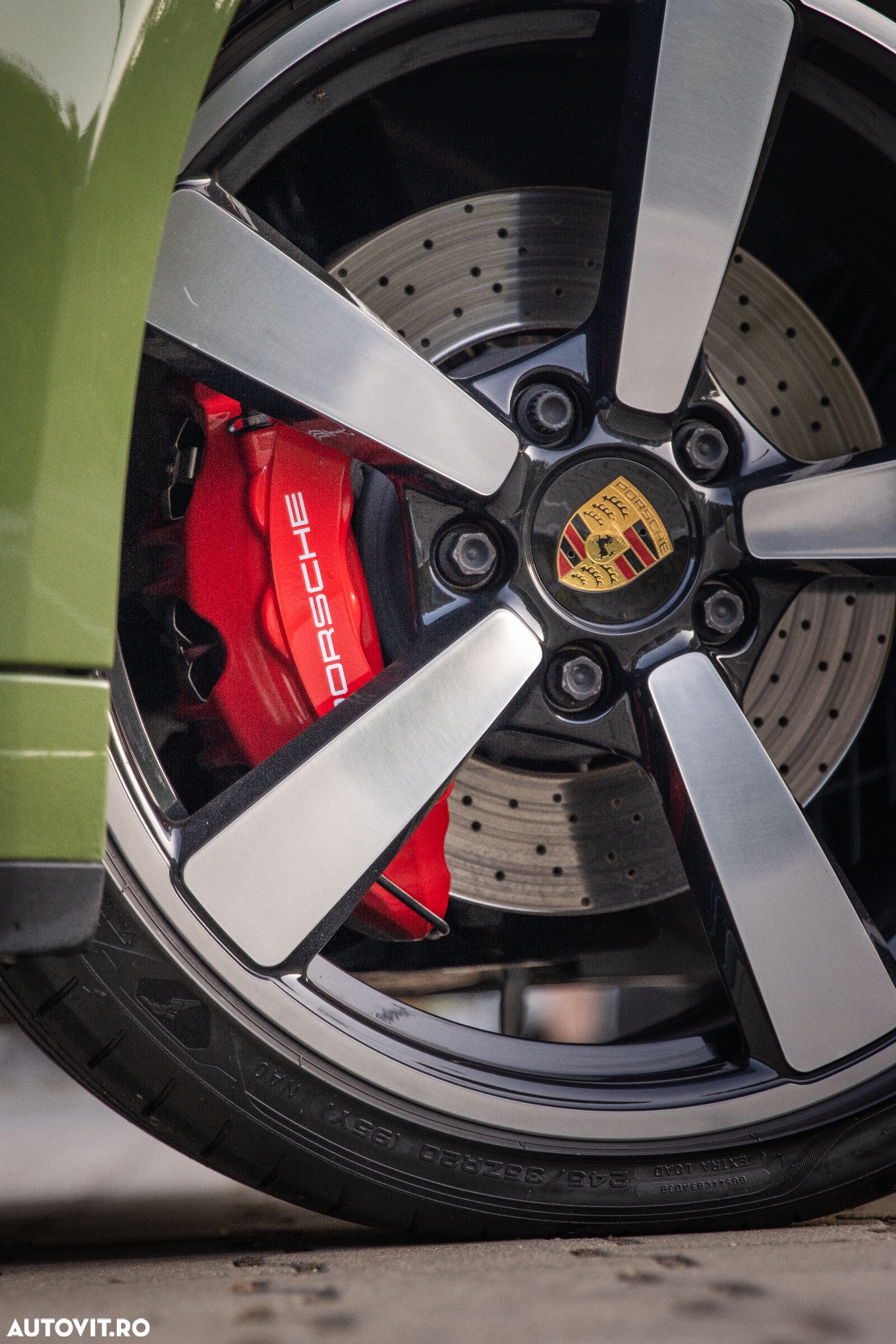 Porsche 911 Targa 4S PDK - 11