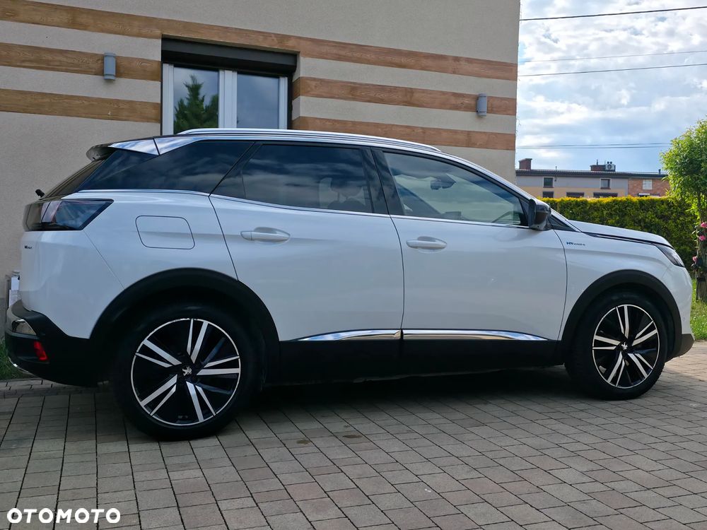 Peugeot 3008 1.6 PureTech Hybrid4 PHEV GT S&S EAT8 - 8