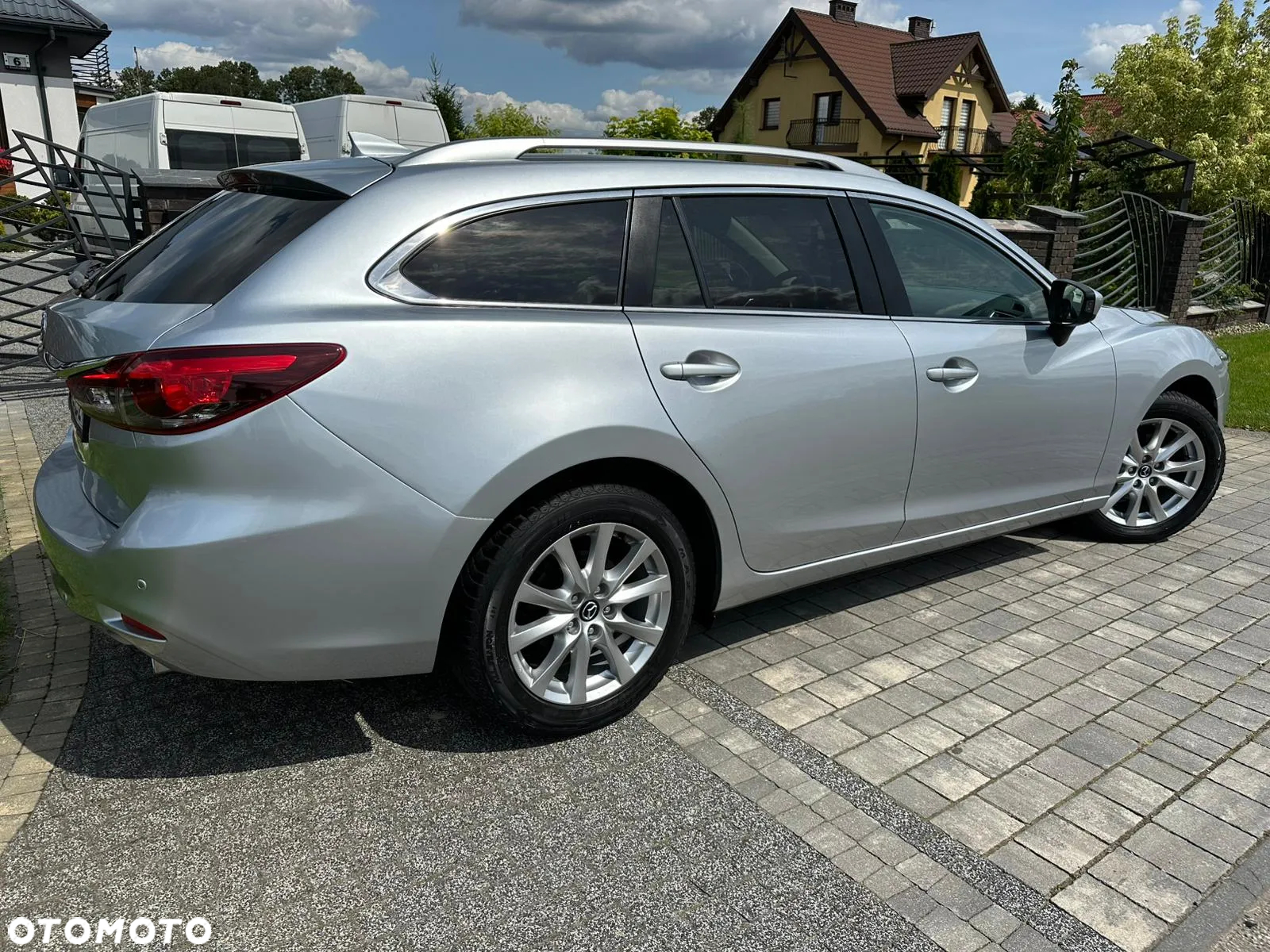 Mazda 6 Kombi SKYACTIV-G 145 Exclusive-Line - 4