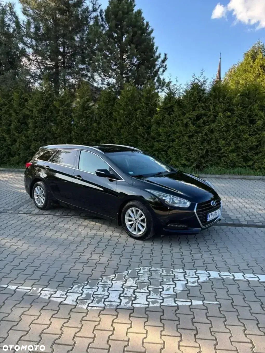 Hyundai i40 1.7 CRDi Comfort DCT - 1
