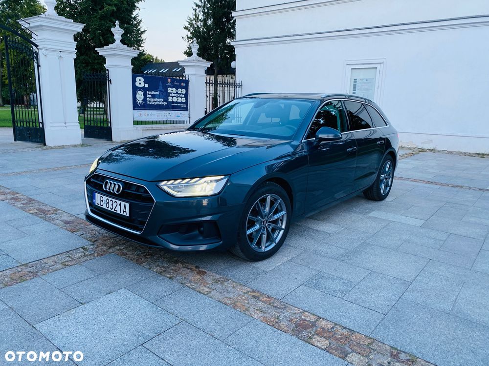 Audi A4 Avant 30 TDI S tronic - 1