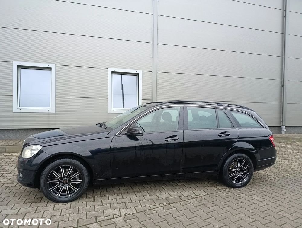 Mercedes-Benz Klasa C 200 CDI DPF (BlueEFFICIENCY) Elegance - 5