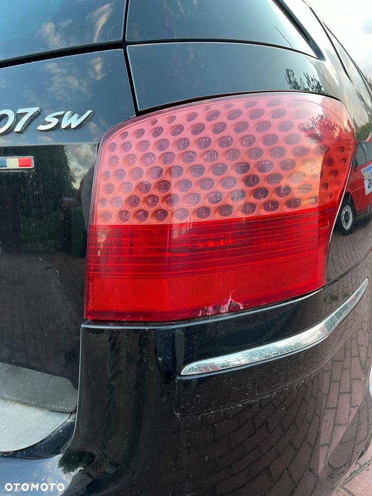 Peugeot 407 1.6 HDi Presence - 16