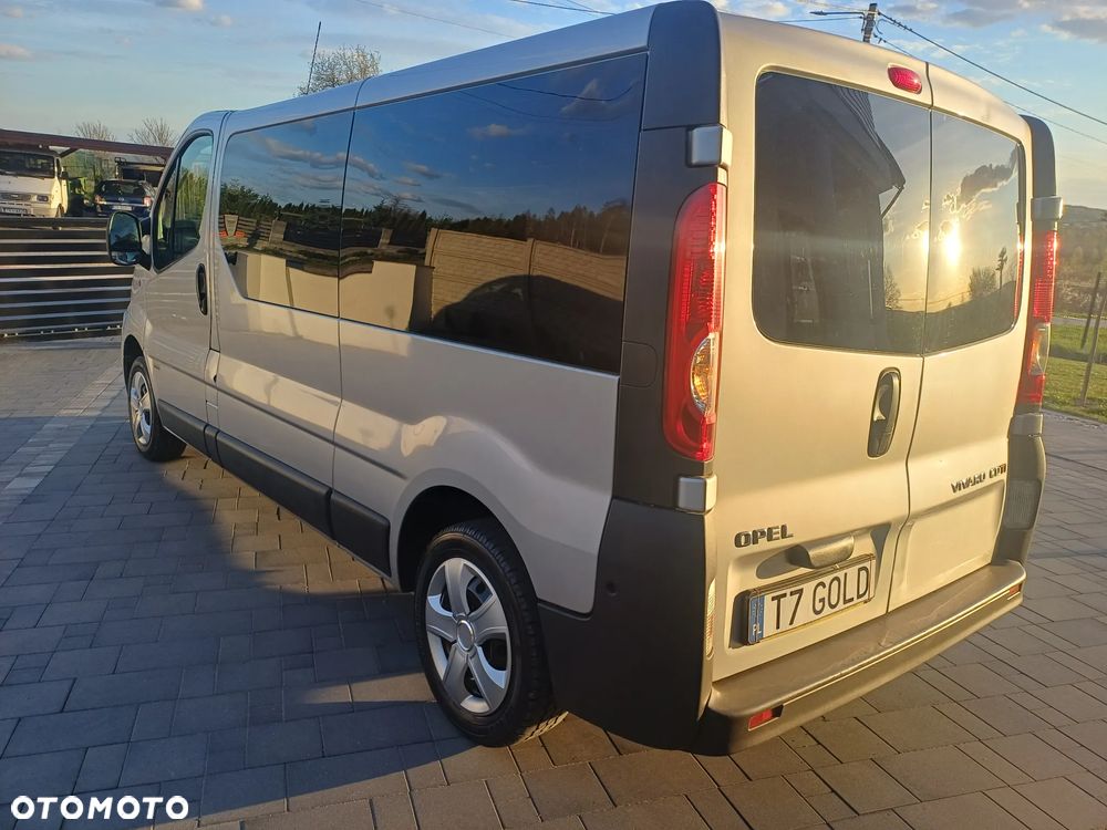 Renault Trafic - 9