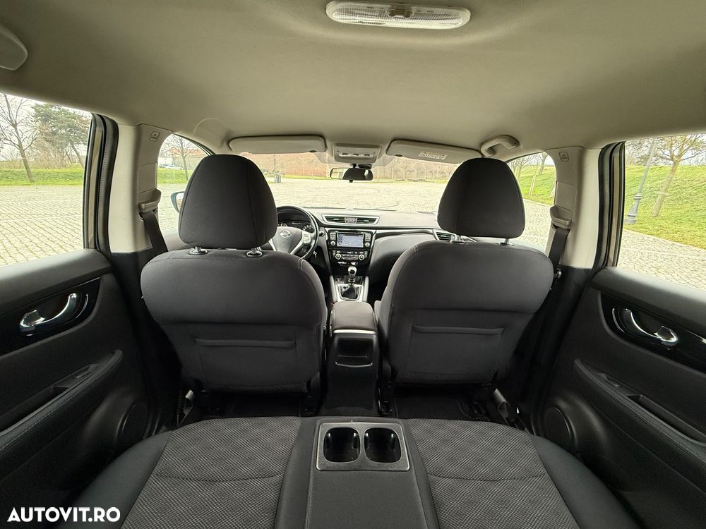 Nissan Qashqai 1.6 DCI ALL-MODE 4x4i ACENTA - 10