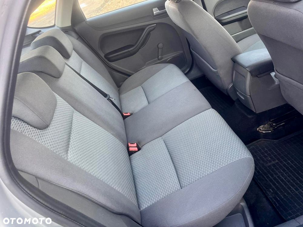 Ford Focus - 15