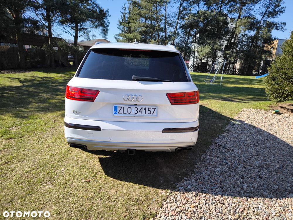 Audi Q7 3.0 TFSI Quattro Tiptronic - 6