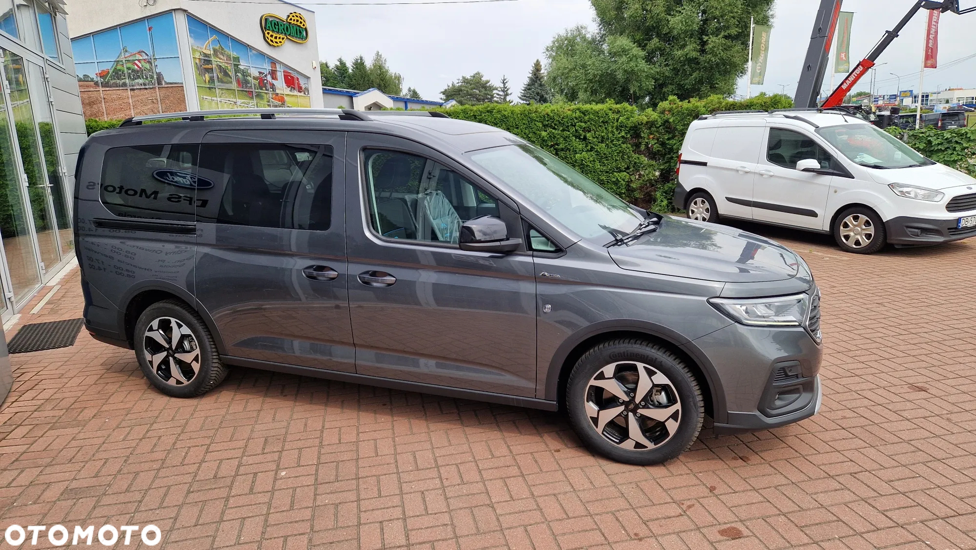 Ford Tourneo Connect Grand 2.0 EcoBlue Active - 10