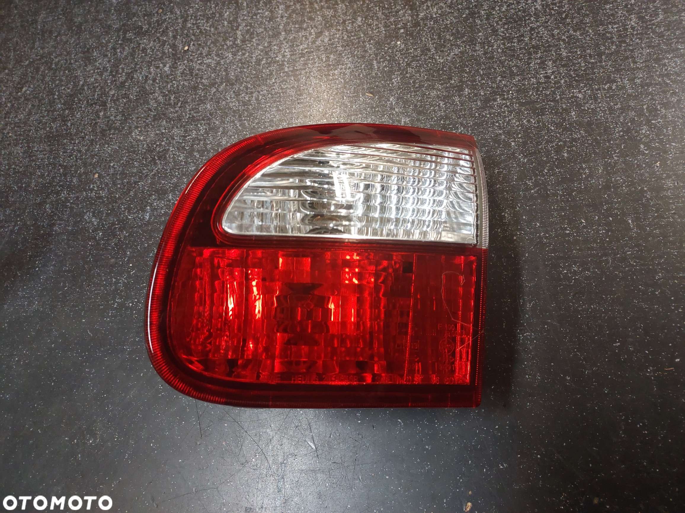 LAMPA TYLNA PRAWA WEWNTRZ DAEWOO .LANOS /HATCHBACK - 1