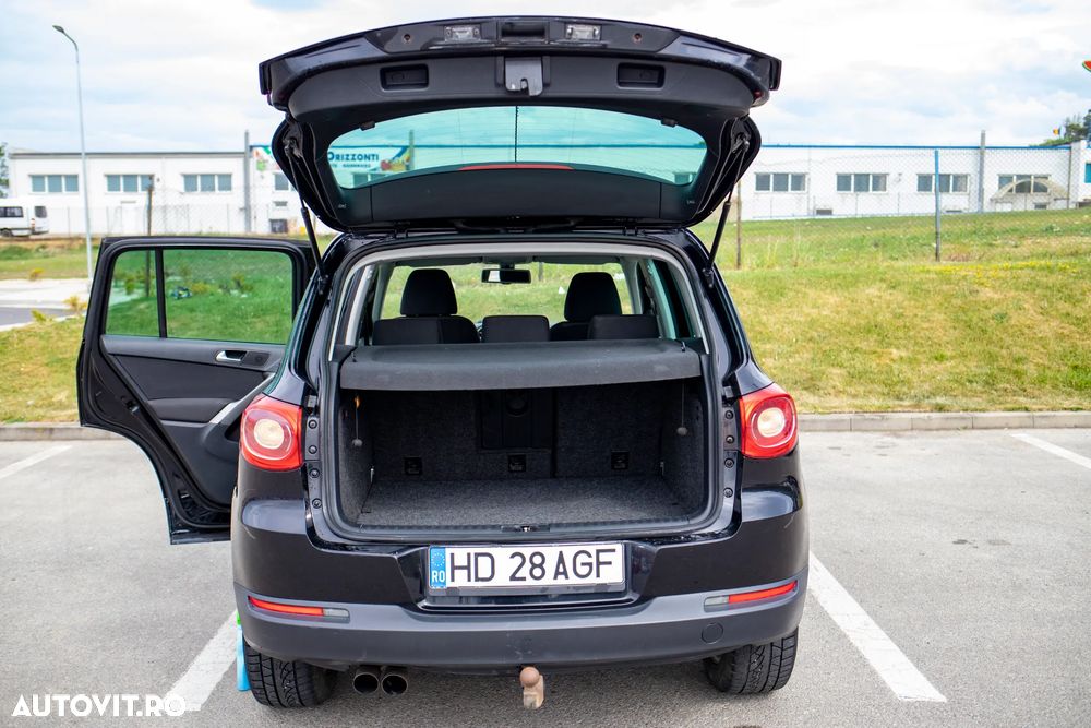 Volkswagen Tiguan 2.0 TDI DPF 4Motion Track&Field - 5