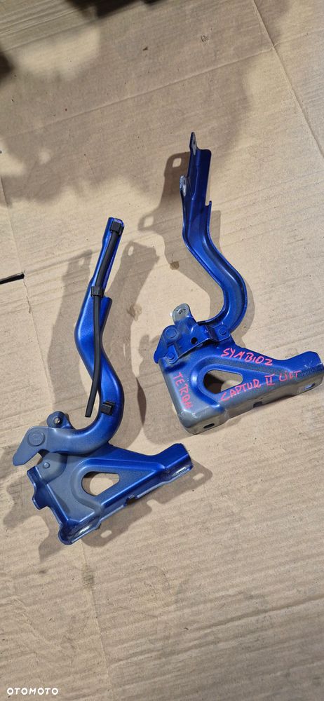 CAPTUR II LIFT SYMBIOZ ZAWIASY MASKI LEWY I PRAWY TERQH RQH 24-