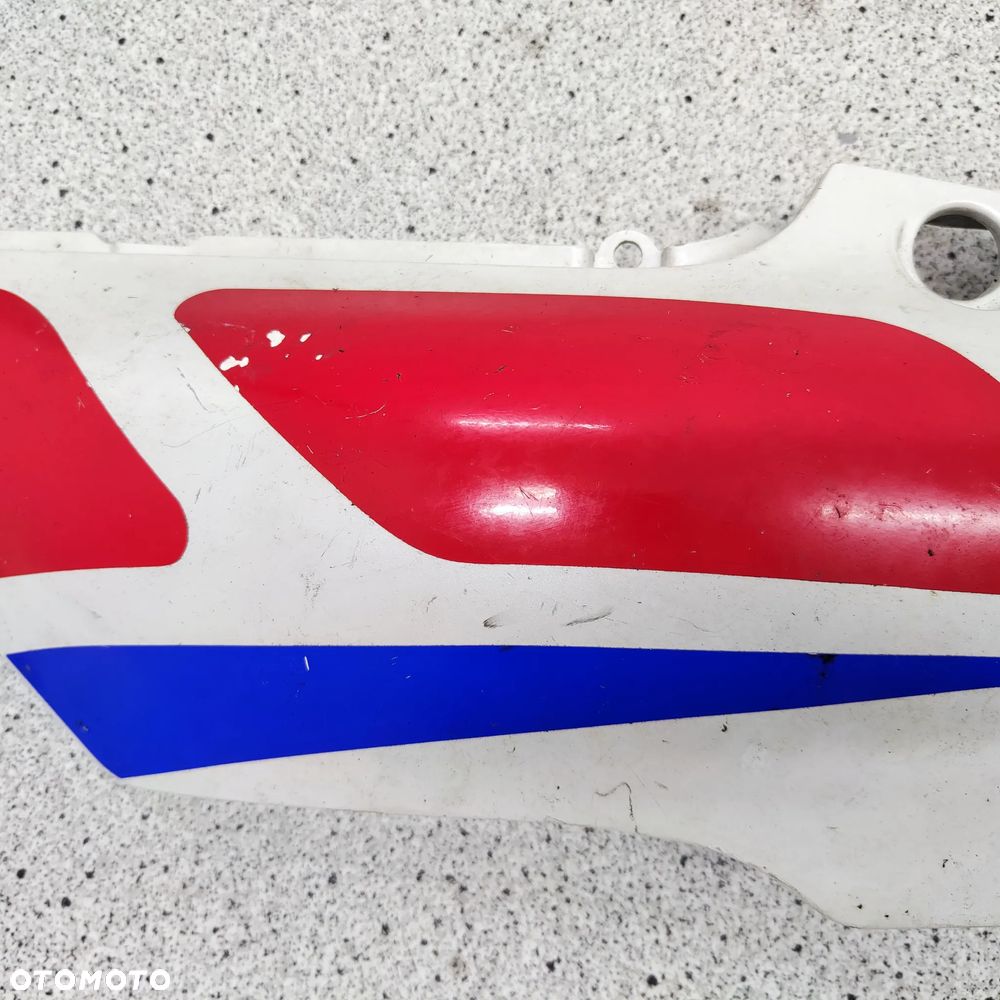 Owiewka, osłona, bok, boczek, ogon, zadupek Yamaha FZR 600 FZR600 - 4