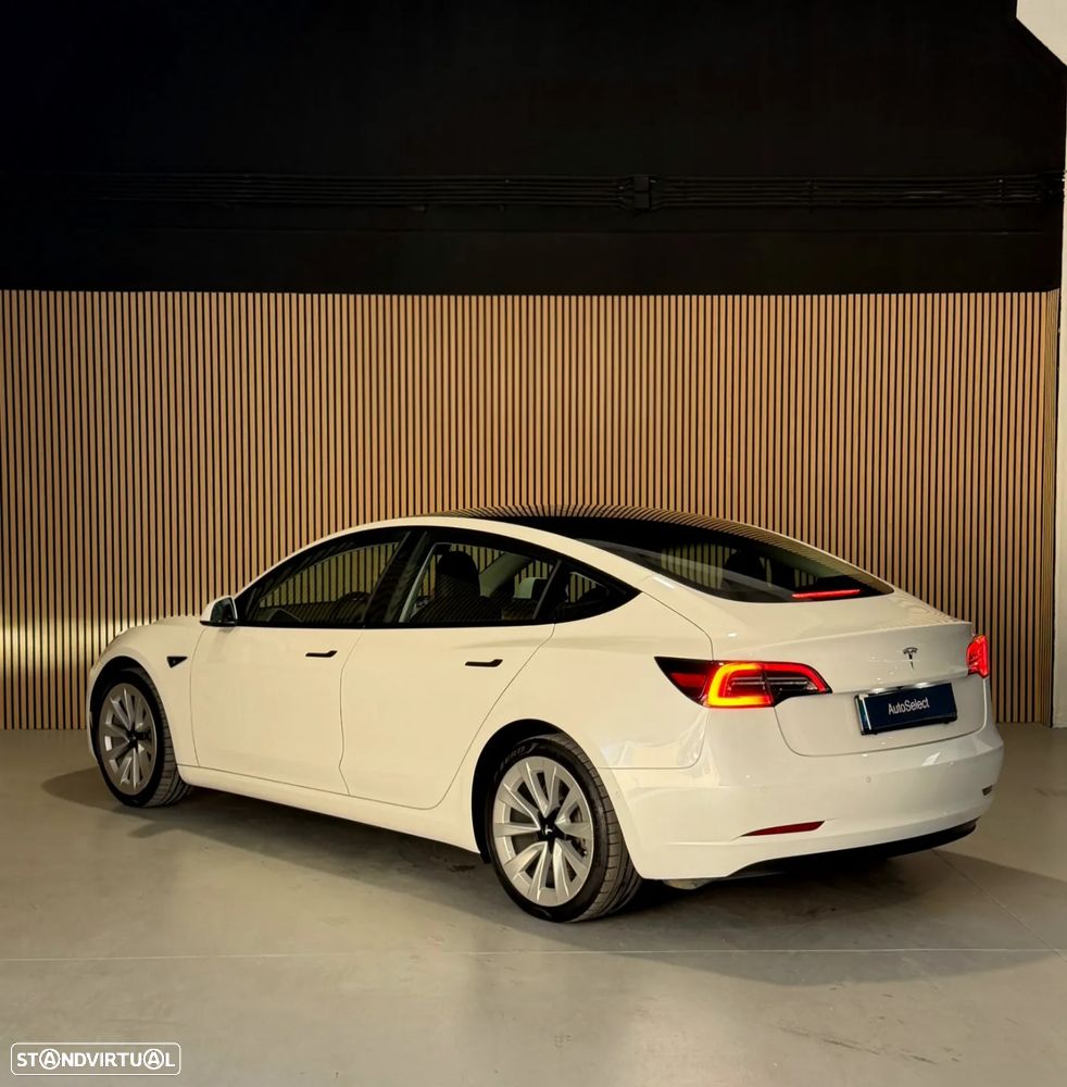Tesla Model 3 Standard Range Plus RWD - 5