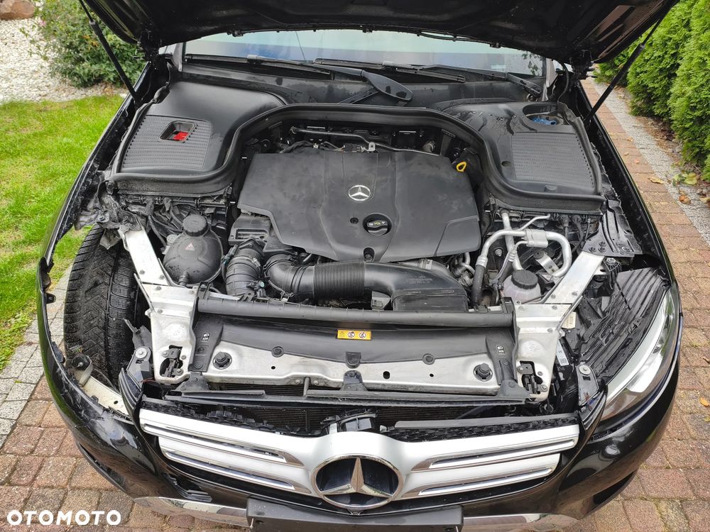 Mercedes-Benz GLC 250 d 4-Matic - 22