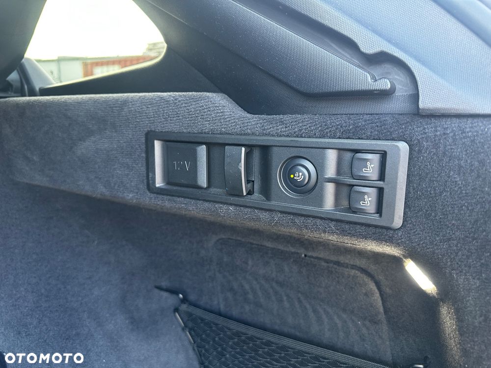 BMW Seria 3 320d xDrive M Sport - 13