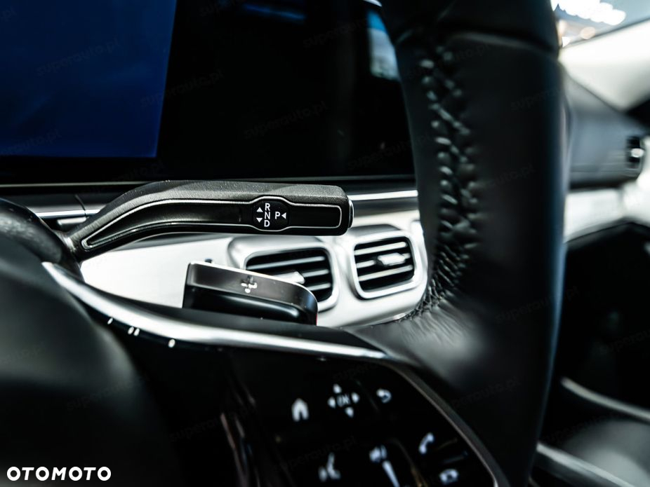 Mercedes-Benz GLE - 10