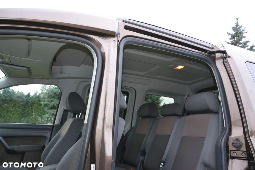 Volkswagen Caddy Trendline BMT - 9