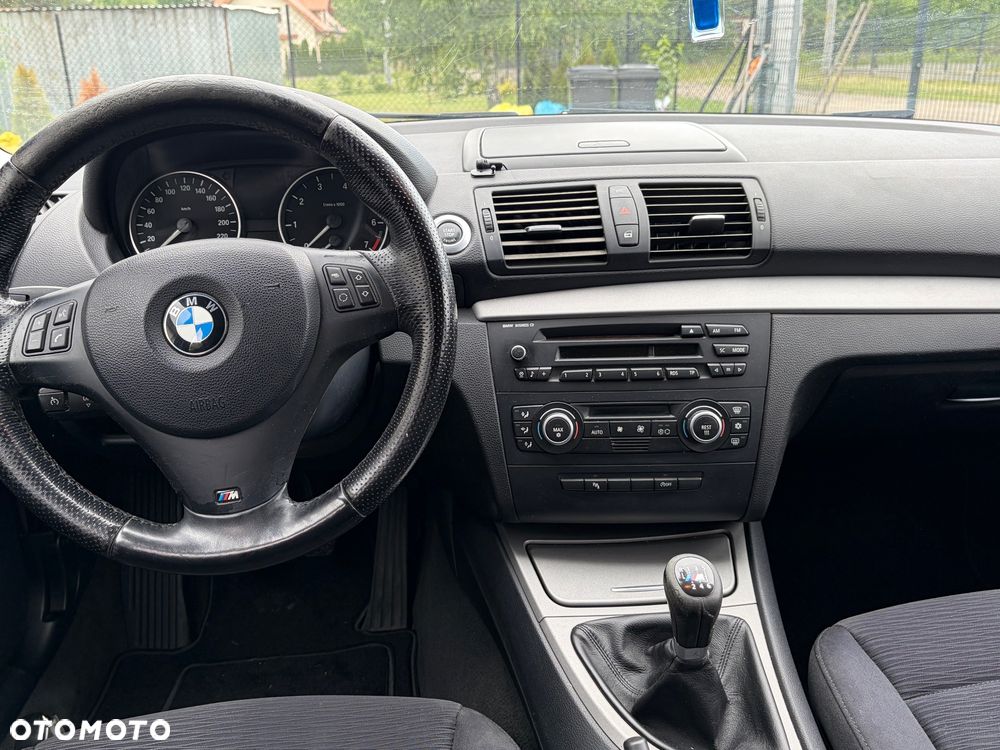 BMW Seria 1 116i - 13