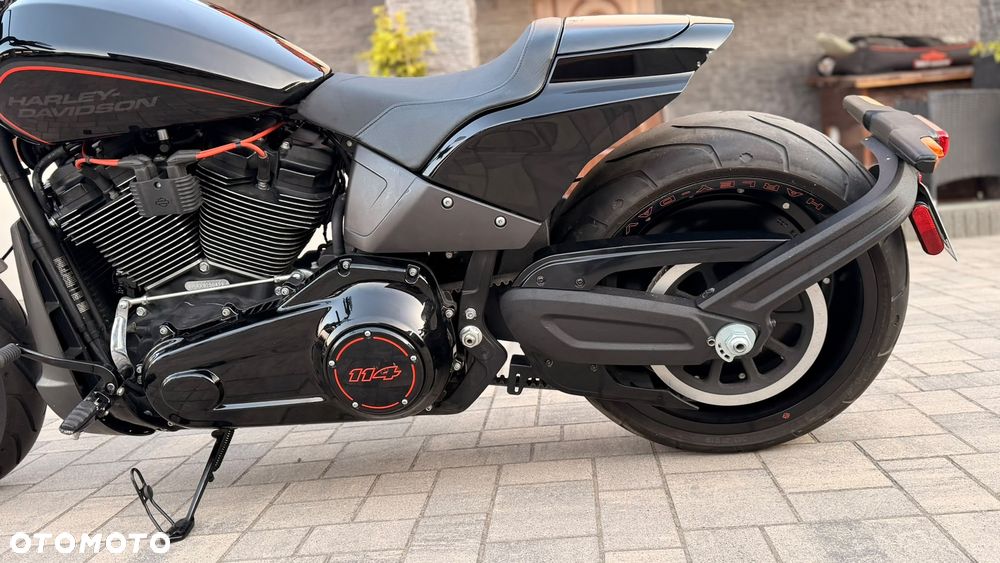 Harley-Davidson Softail FXDR - 8
