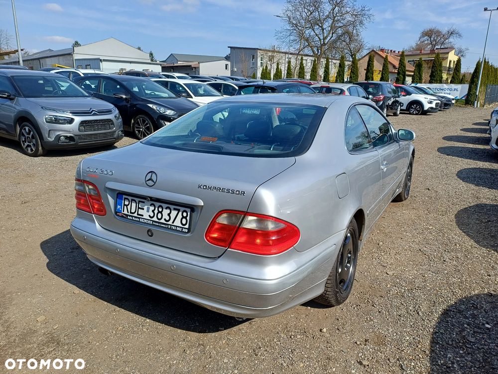Mercedes-Benz CLK 200 Kompressor - 7