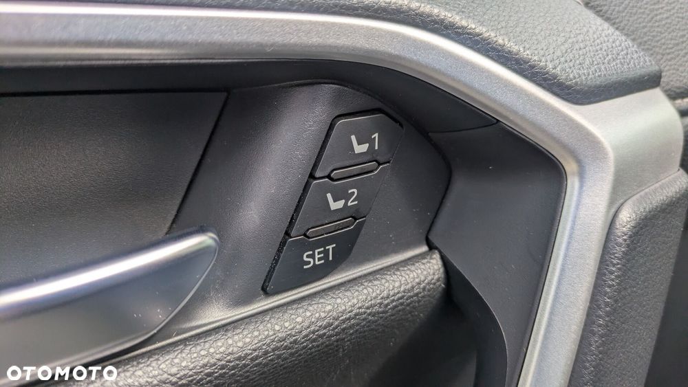 Toyota RAV4 2.5 Hybrid Executive 4x4 - 23