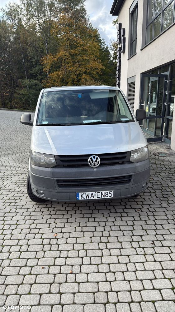 Volkswagen Transporter - 1