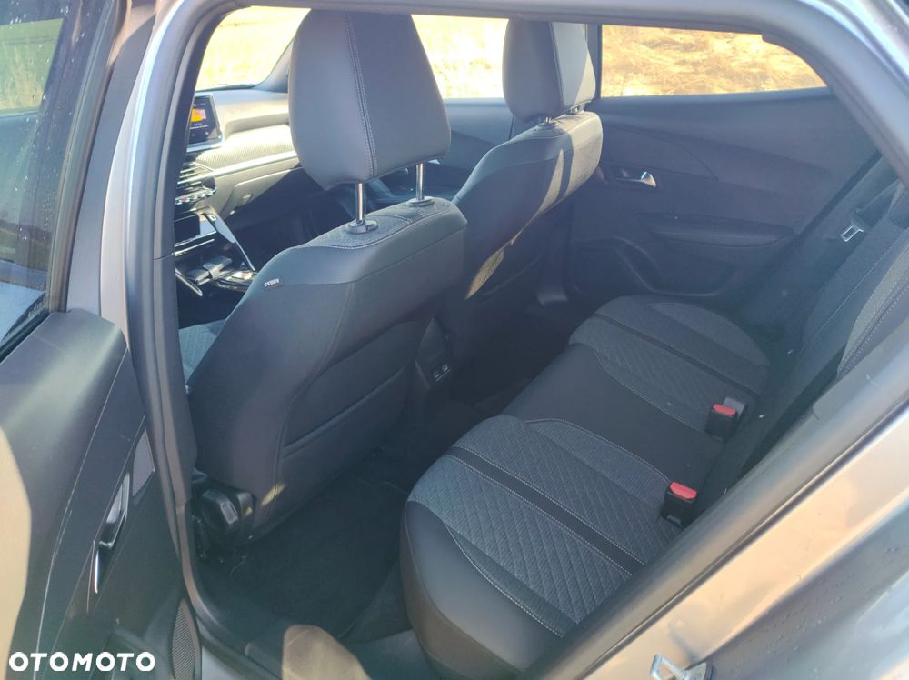 Peugeot 2008 1.2 PureTech Allure S&S EAT8 - 6