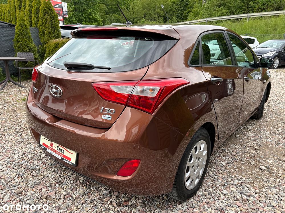 Hyundai i30 1.4 Classic - 9