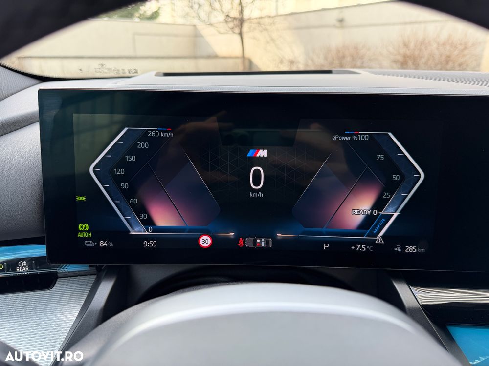 BMW i5 eDrive40 - 29