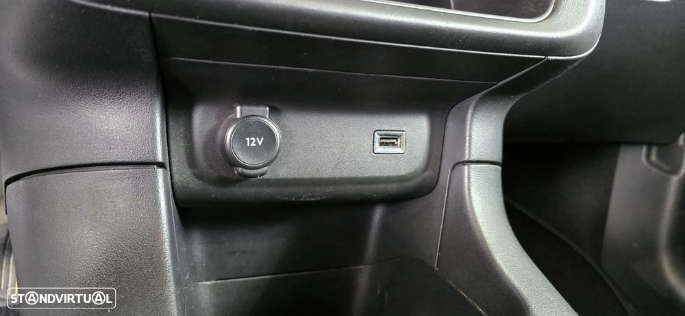 Citroën C3 1.5 BlueHDi C-Series - 27