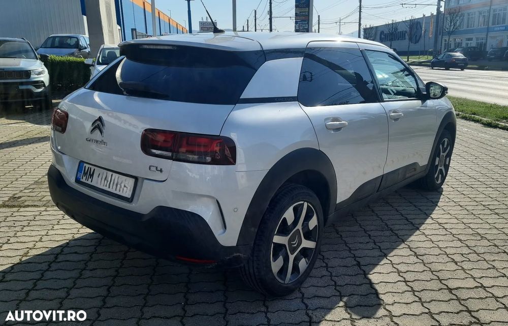 Citroën C4 Cactus 1.2 PureTech S&S EAT6 Shine - 3