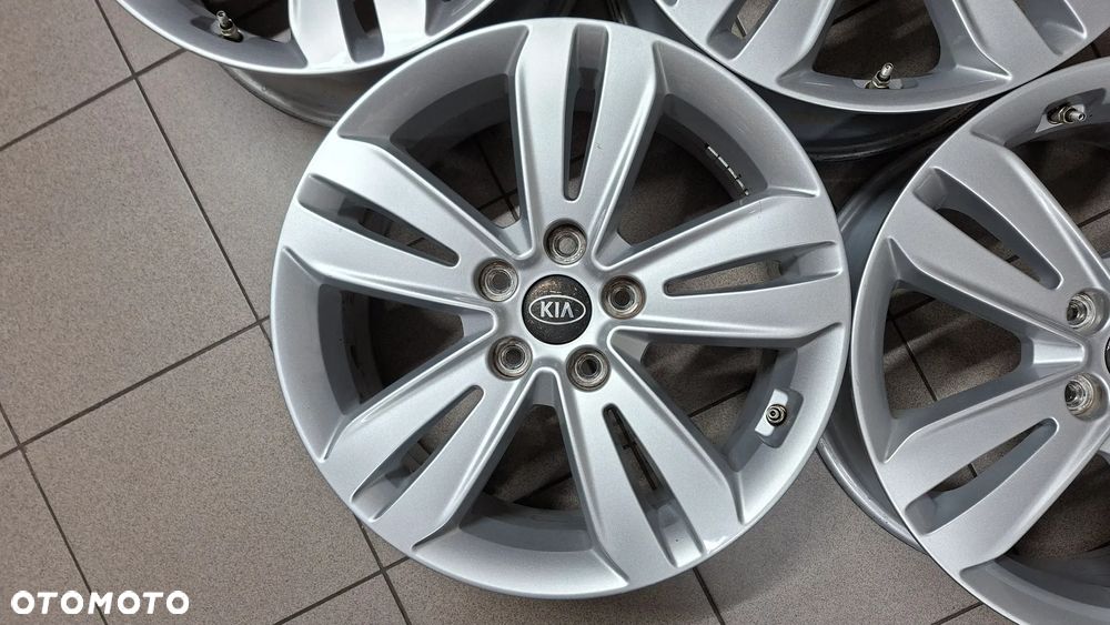 Felgi Aluminiowe 17 Kia Sportage IV 5x114.3 ET 48.5 - 2