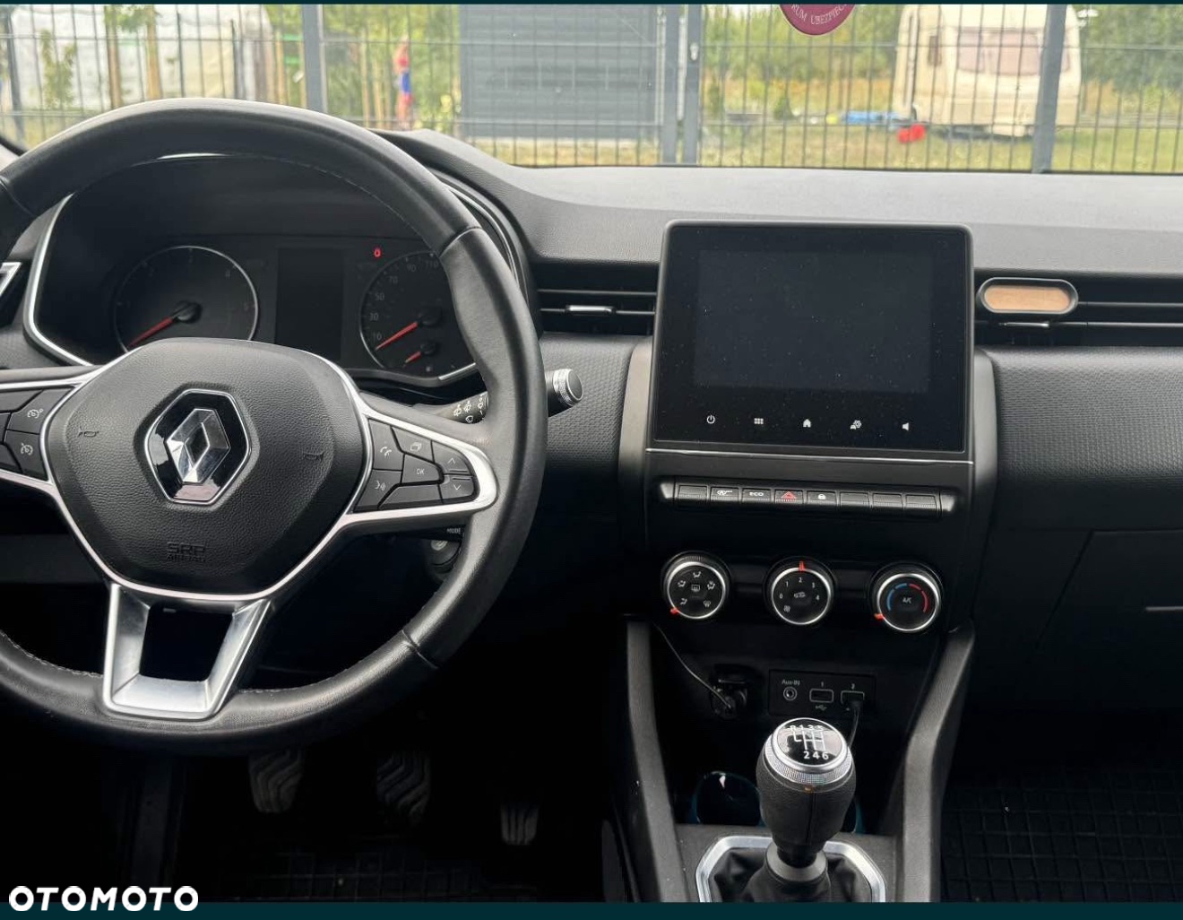 Renault Clio BLUE dCi 85 EXPERIENCE - 3